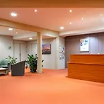 Hotel The Originals City, Des Arènes, 3*
