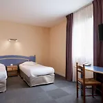 The Originals City, Des Arènes, Hotel 3*
