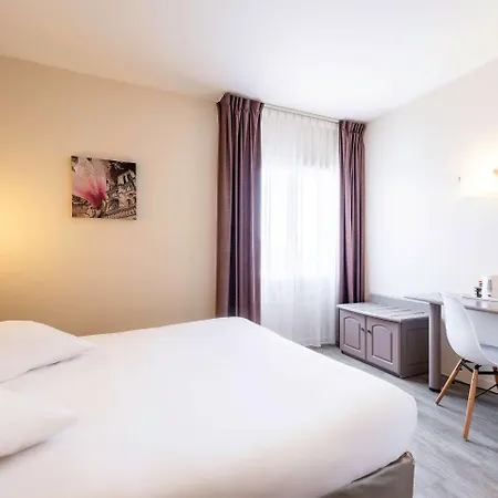 The Originals City, Des Arenes, 3* Saintes