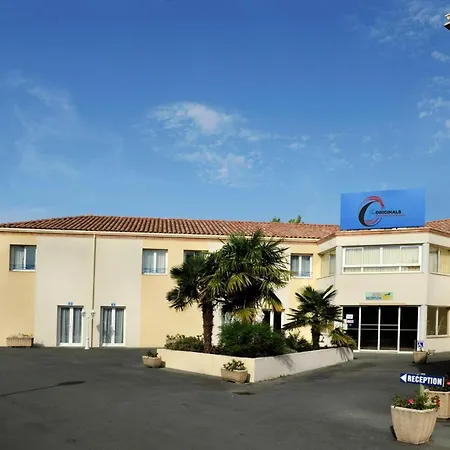 The Originals City, Des Arenes, 3* סנטה