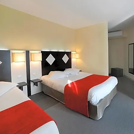 Hotell The Originals City, Des Arenes, 3*