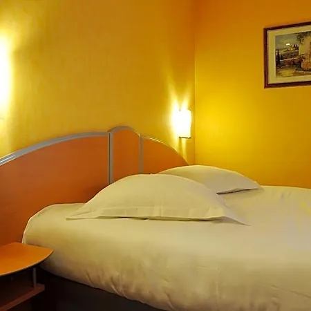 The Originals City, Des Arenes, 3* Saintes