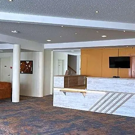 Otel The Originals City, Des Arenes, 3*