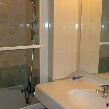 The Originals City, Des Arenes, Otel 3*