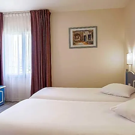 Hotell The Originals City, Des Arenes,