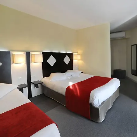 The Originals City, Des Arenes, 3* Saintes