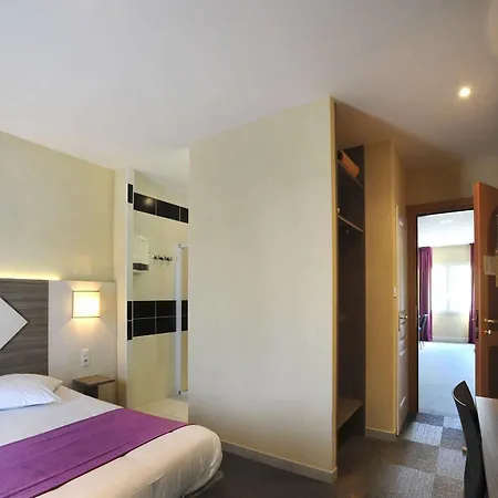 The Originals City, Des Arenes, Hotel