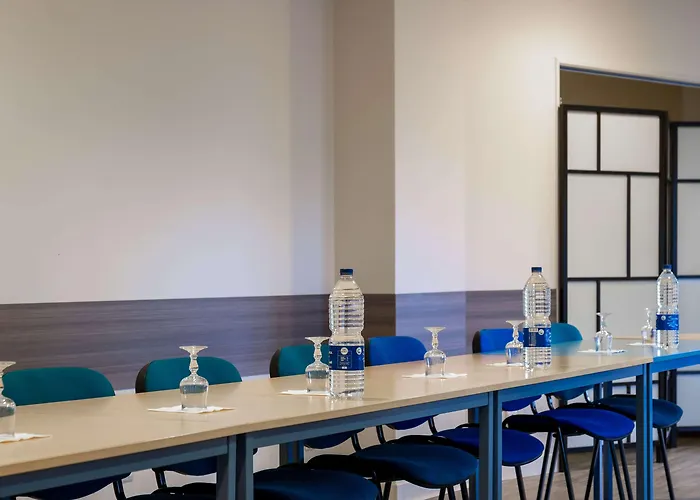 The Originals City, Des Arenes,