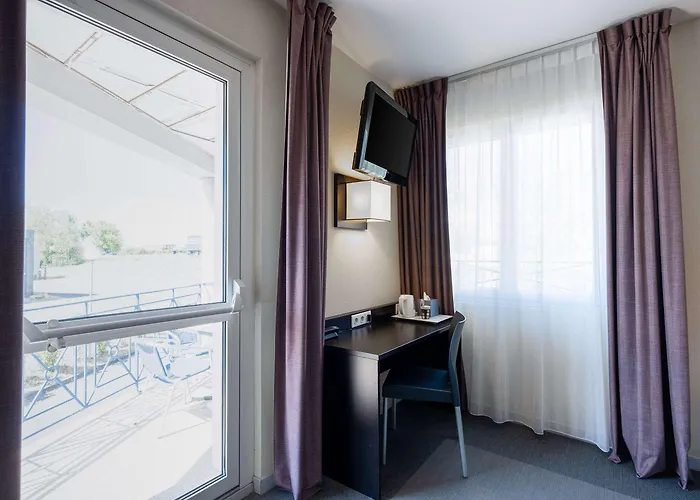 The Originals City, Des Arenes, 3* Saintes