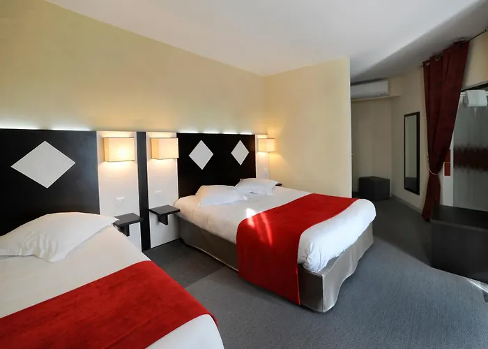 The Originals City, Des Arenes, 3* Saintes